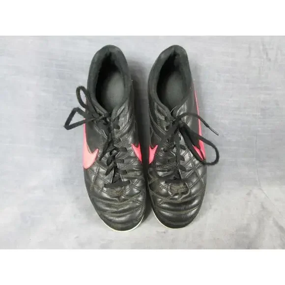 Nike Soccer Cleats Black Pink Youth Size 6Y 599072-006 - Picture 3 of 8